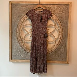 Lulu’s Garden Delight Black Floral Print Cutout Midi Dress